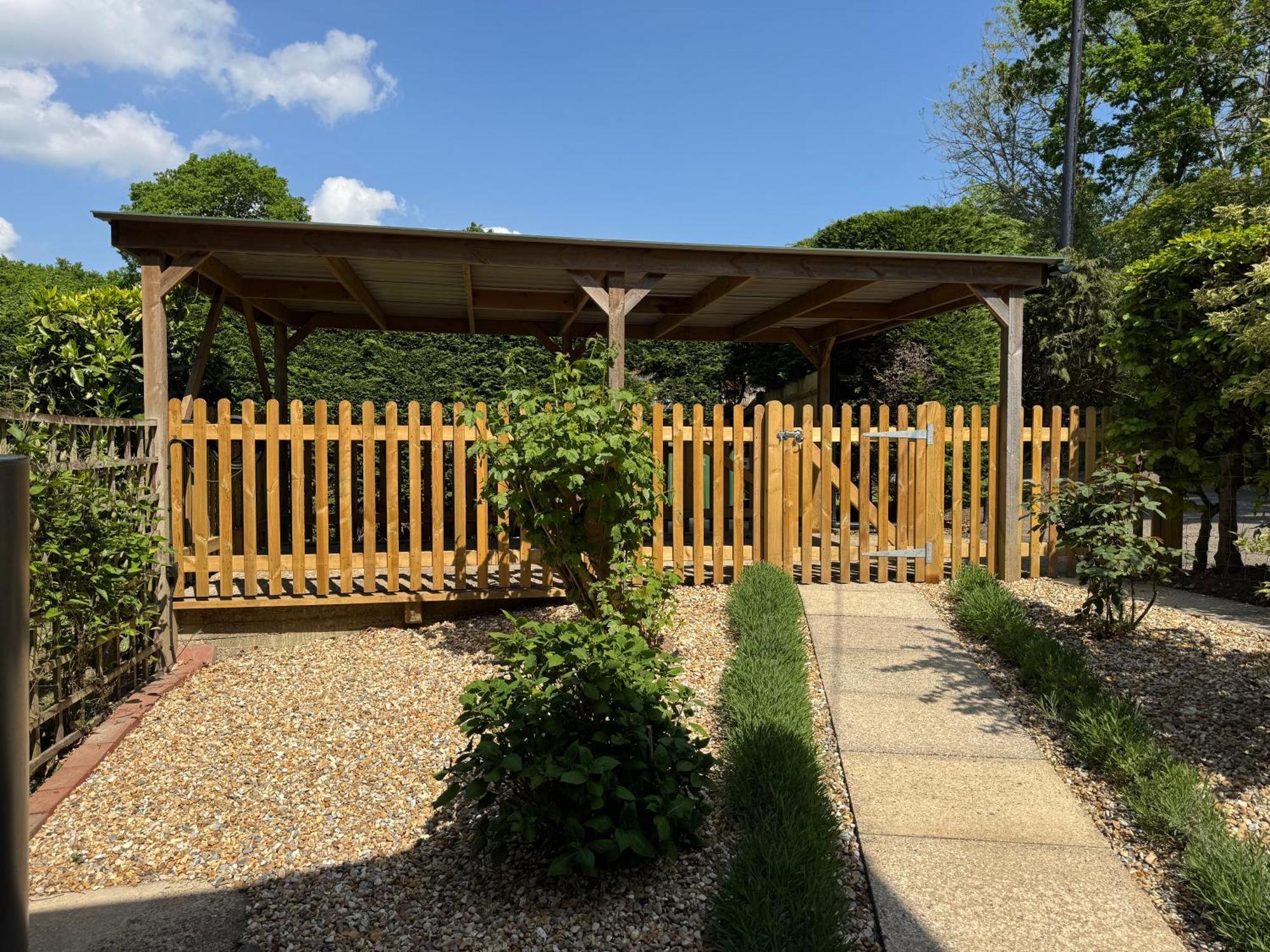 Southwater 3 Bed Spa Cottage מראה חיצוני תמונה